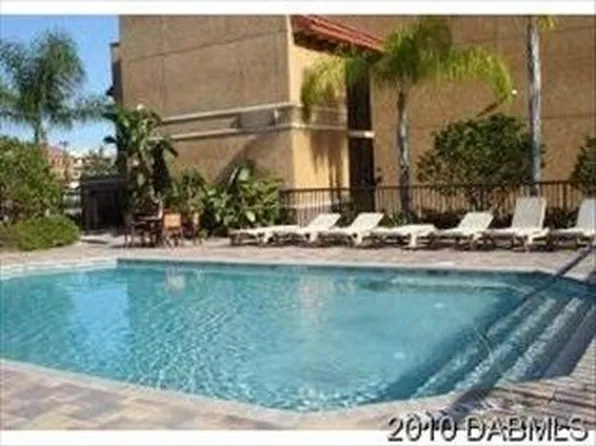 1635 N Us Highway 1 #220, Ormond Beach, FL 32174