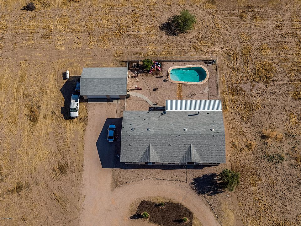 1st image of 43308 W Mitchell Dr