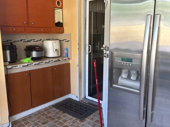 7411 W 22nd Ave APT 102