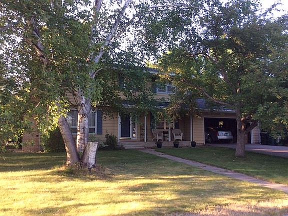 2nd image of 305 5th Ave NE