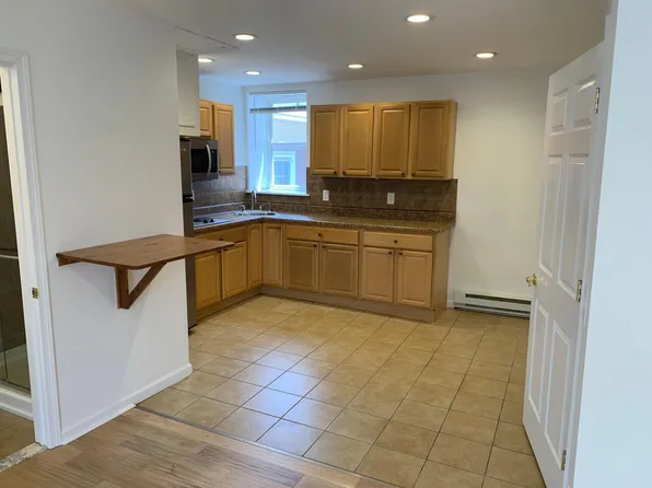 442 E Girard Ave #2A, Philadelphia, PA 19125