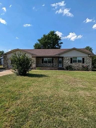 1st image of 1108 W Highway 277