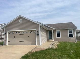 1110 Pinewood Ln, Waterloo, IL 62298