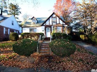 18729 Perth Rd, Jamaica, NY 11432