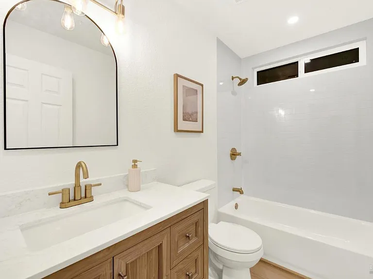 6610 Oak Leaf Ct — Photo 21