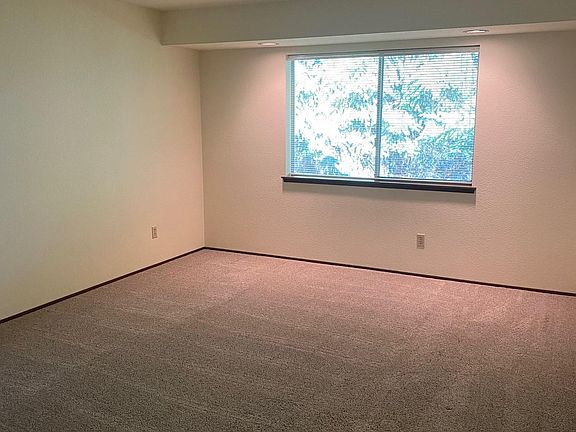 3rd image of 5709 91st Street Ct E