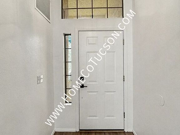 3rd image of 2660 W Camino Del Sitio