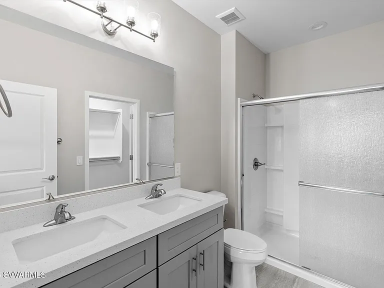 720 E Mingus Ave #15 — Photo 23