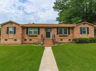 1224 Heather Dr, West Columbia, SC 29169