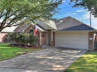 10910 Desert Springs Cir, Houston, TX 77095