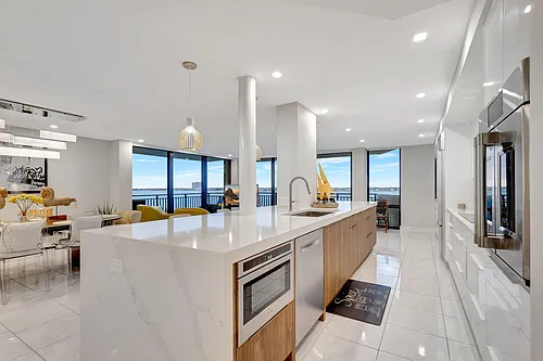 5460 N Ocean Dr #7C Photo 1