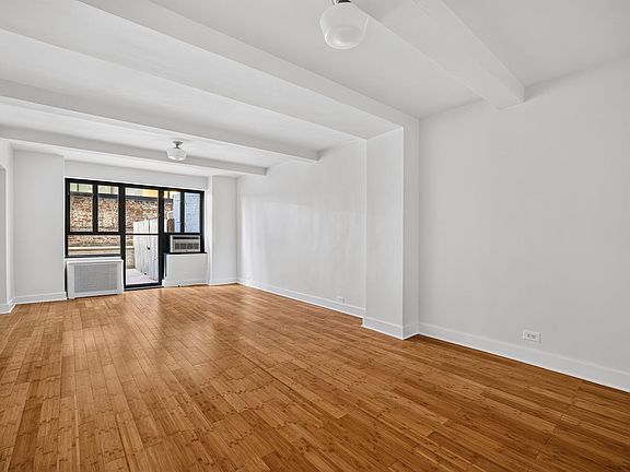 2nd image of 307 E 44th St APT 221