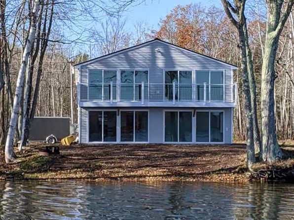 5 N Vigue Shore Rd