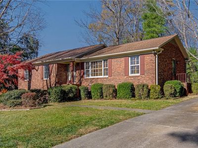 6104 Buckhorn Rd, Greensboro, NC, 27410