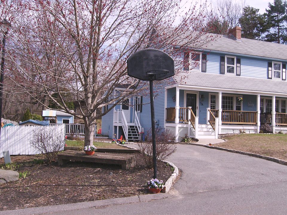 1st image of 5 Christie Dr #1