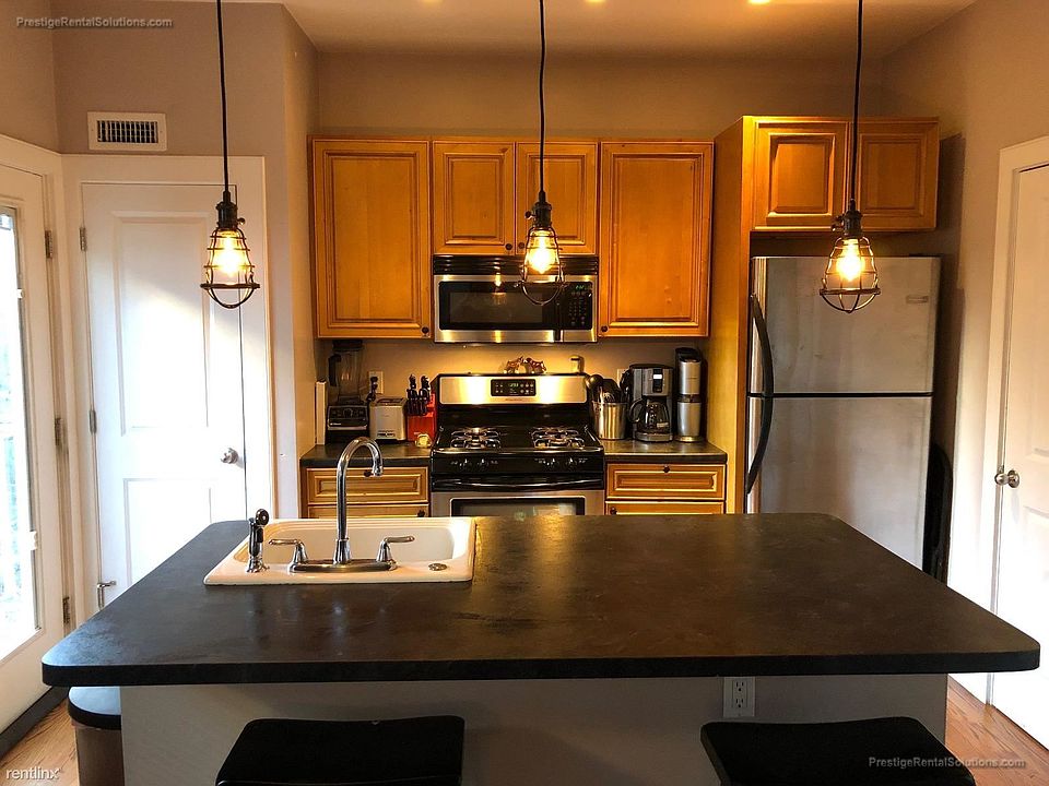 842R Dorchester Ave. #1L Boston (Dorchester) Shared Unit Pho