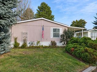 2601 N Barker Rd Trailer 102, Otis Orchards, WA 99027