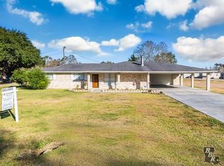 1004 Bayou Blue Rd, Houma, LA 70364