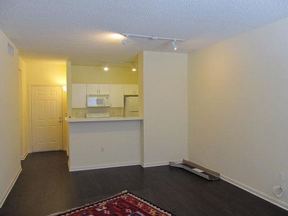 3rd image of 780 S Sapodilla Ave APT 103