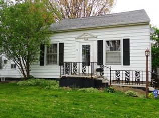 506 14th Ave, Sterling, IL 61081