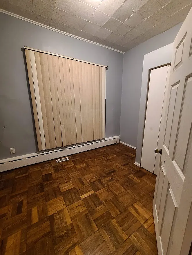 3 bed, 1200 sqft, $1,400 — Photo 3