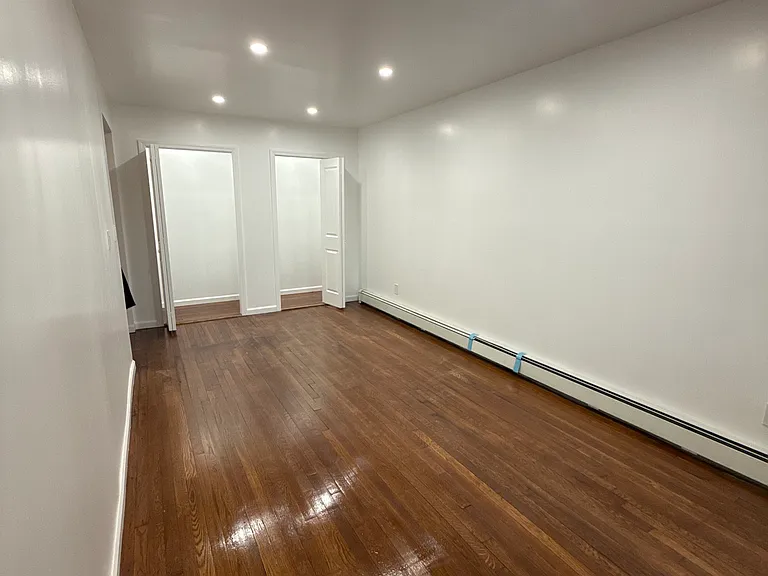 4040 Pratt Ave #1 — Photo 8