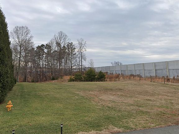 3rd image of 5540 Long Walk Dr