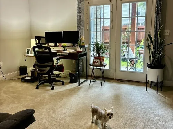 4537 Great Oak Dr, North Charleston, SC 29418