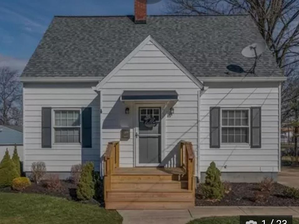 1st image of 2662 Shelburn Ave