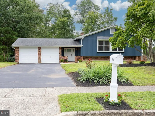 620 Mourning Dove Rd, Audubon, PA 19403