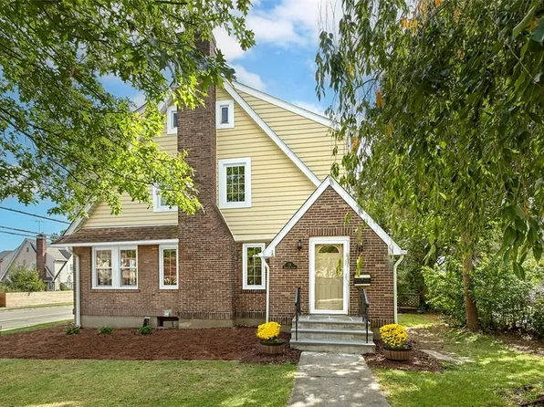 15 Parkview Court, White Plains, NY 10603