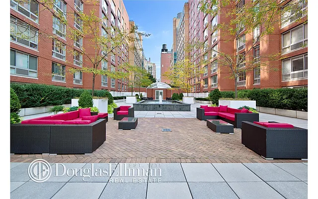Rented by Douglas Elliman | media 39