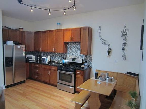 3rd image of 681 Park Ave #2R