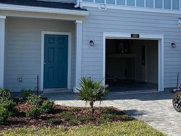 One car garage