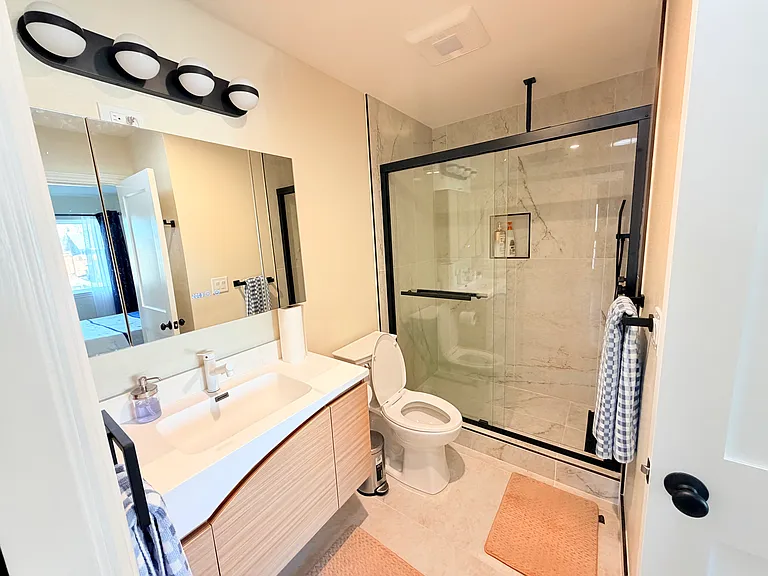 1695 Andalusia Way #1695 — Photo 7