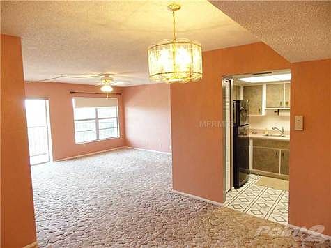 4th image of 2901 26th St W APT 501