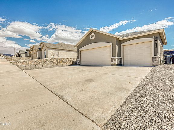 5th image of 624 Spanish Oak Dr