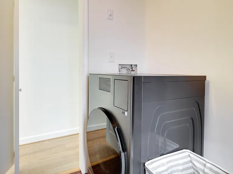 1427 S St NW #A — Photo 25