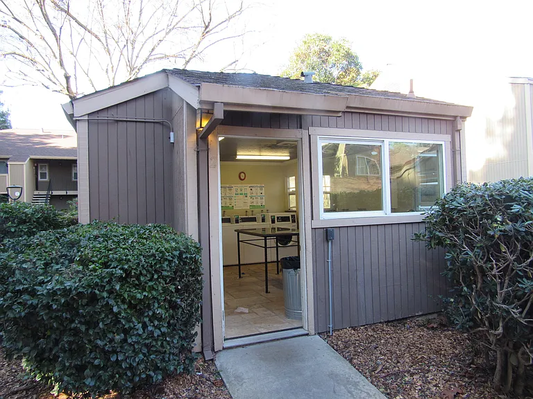3268 Red Cedar Ter — Photo 10