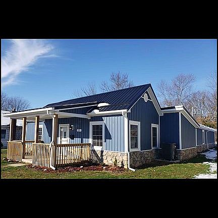 223 E Lincoln St New Lexington Oh 43764 Zillow