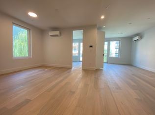 109 S 3rd St #3B, Brooklyn, NY 11249