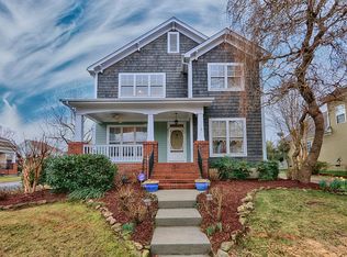 8222 Parkton Gate Dr, Huntersville, NC 28078