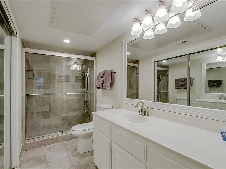 Bathroom 2 with closet on the left