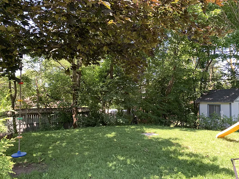 Pratt Rd — Photo 3