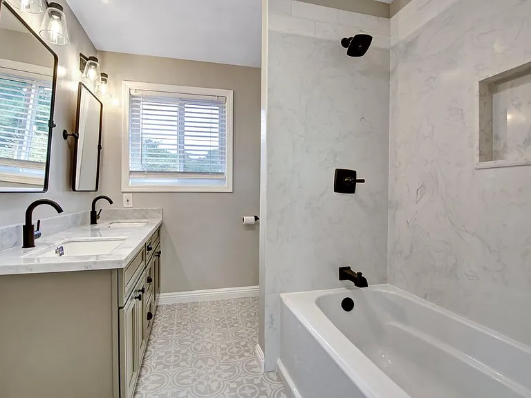 125 Hecker Pass Rd — Photo 11
