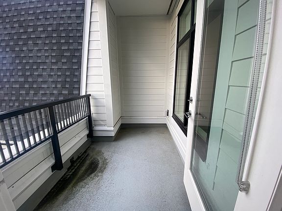 2nd image of 808 Gauthier Ave #800