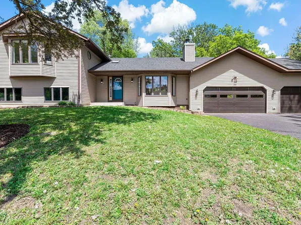 77 Emerson Ave W, West Saint Paul, MN 55118