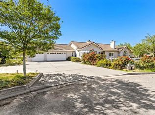 31301 Kira Pl, Valley Center, CA 92082