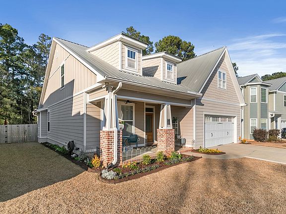 5th image of 224 Chloe Ct