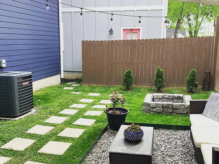 2403 Middle St — Photo 2